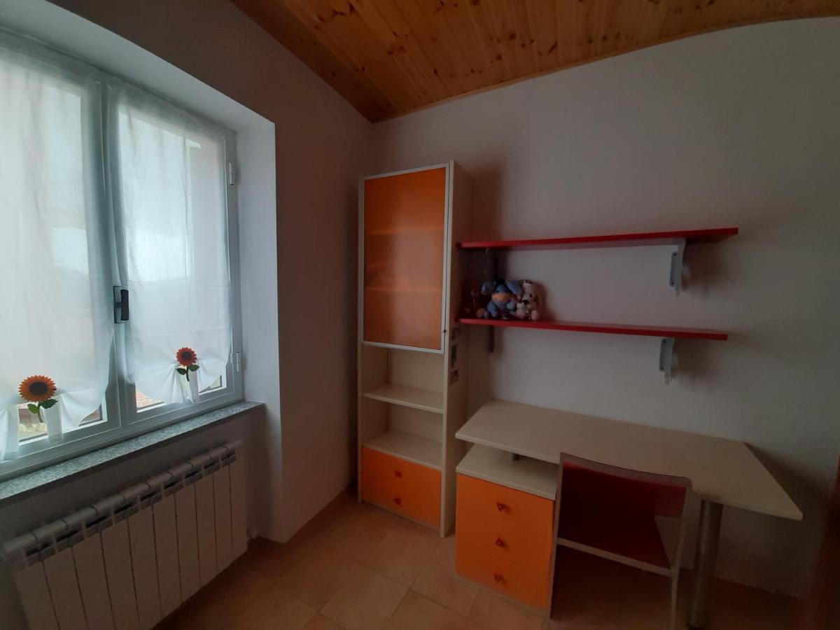 BorzonascaLa Casa Di Amelia别墅 外观 照片